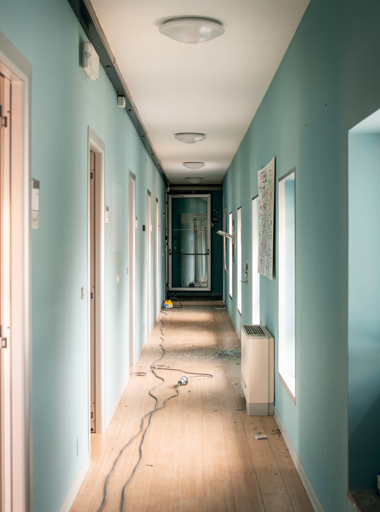 Chiesigardens-background-interior-05